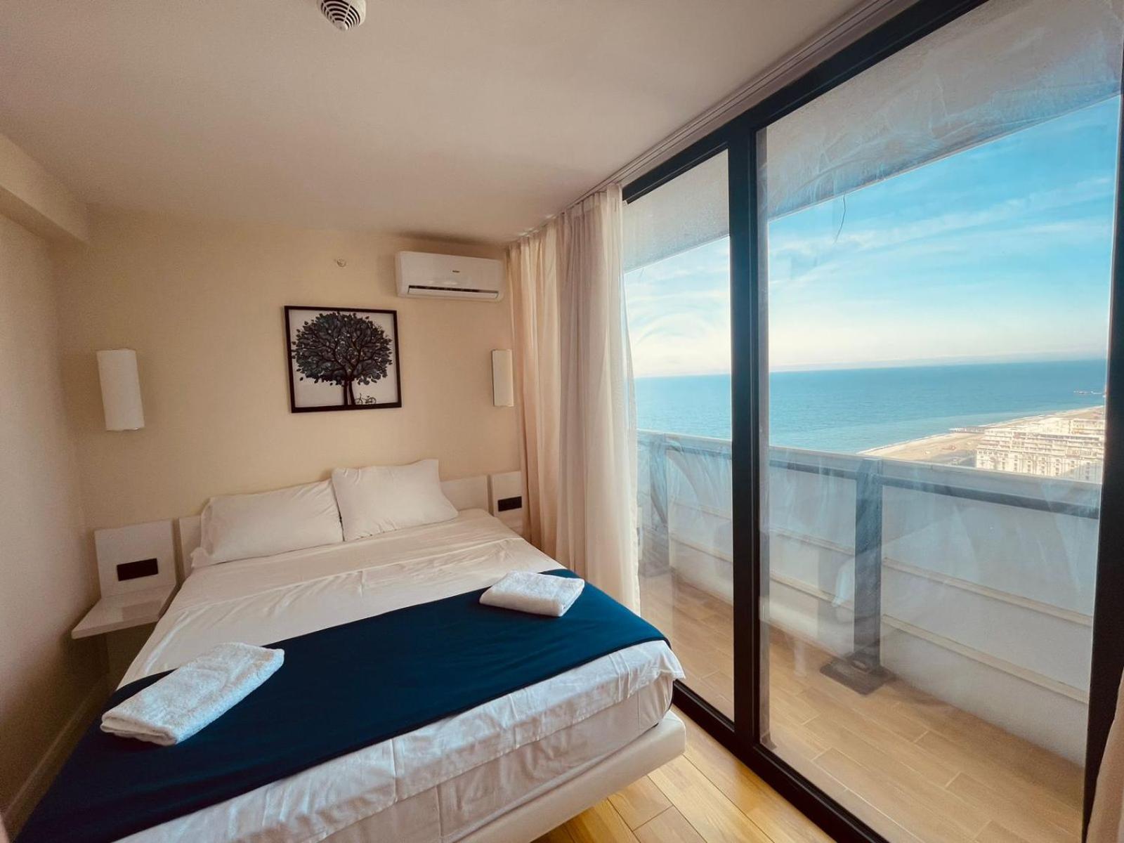 Suites Orbi City Aparthotel Batum Dış mekan fotoğraf