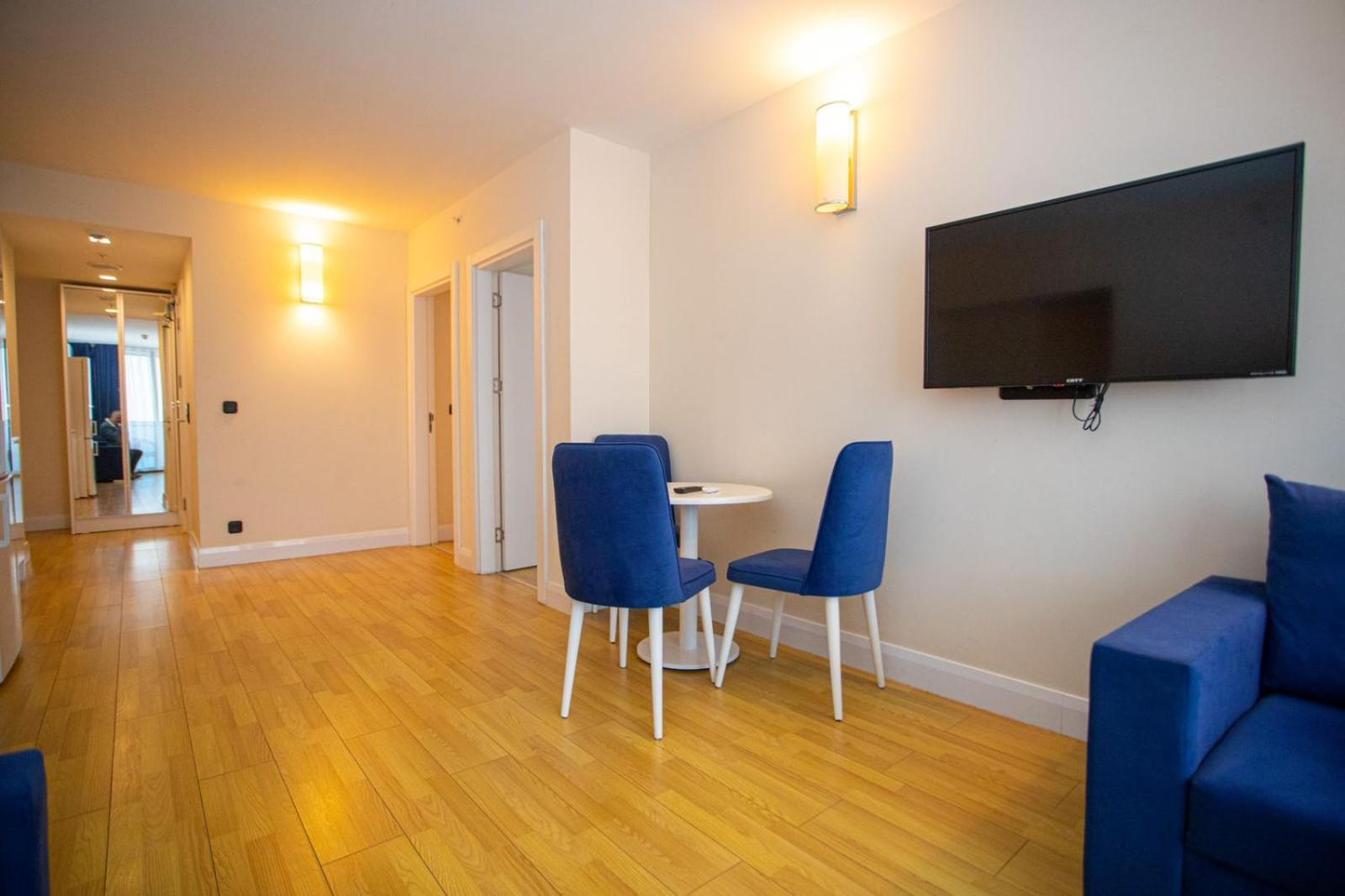 Suites Orbi City Aparthotel Batum Dış mekan fotoğraf