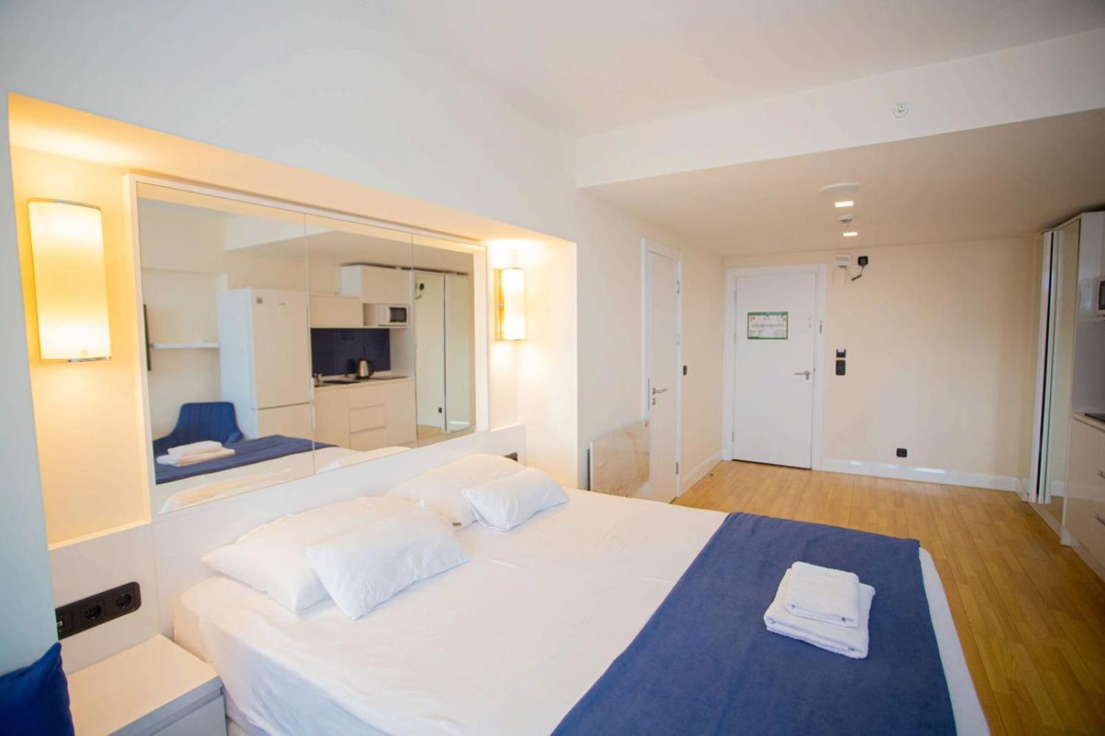 Suites Orbi City Aparthotel Batum Dış mekan fotoğraf